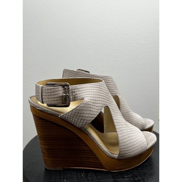 Michael Kors Women's Josephine Wedge Wooden Platform Sandals Size 9 - Picture 2 of 6